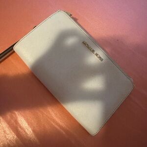 Michael Kors light pink Wristlet Clutch